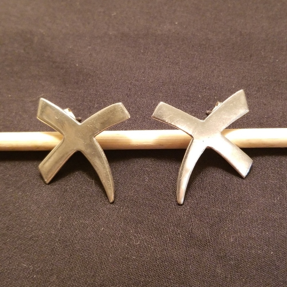 Vintage 1980's "X" 925 Sterling Silver earrings